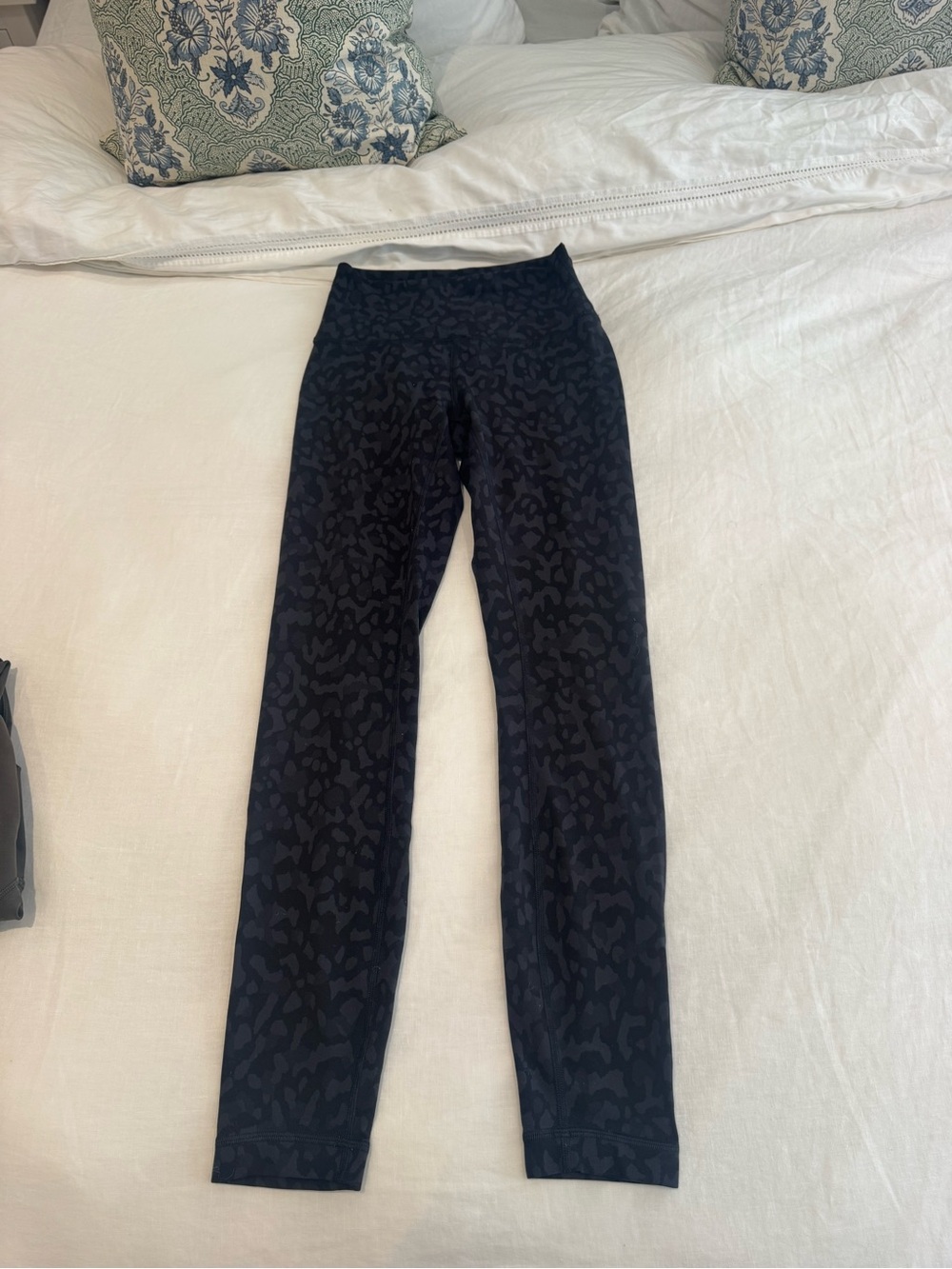 Lululemon Black Leopard Print Leggings